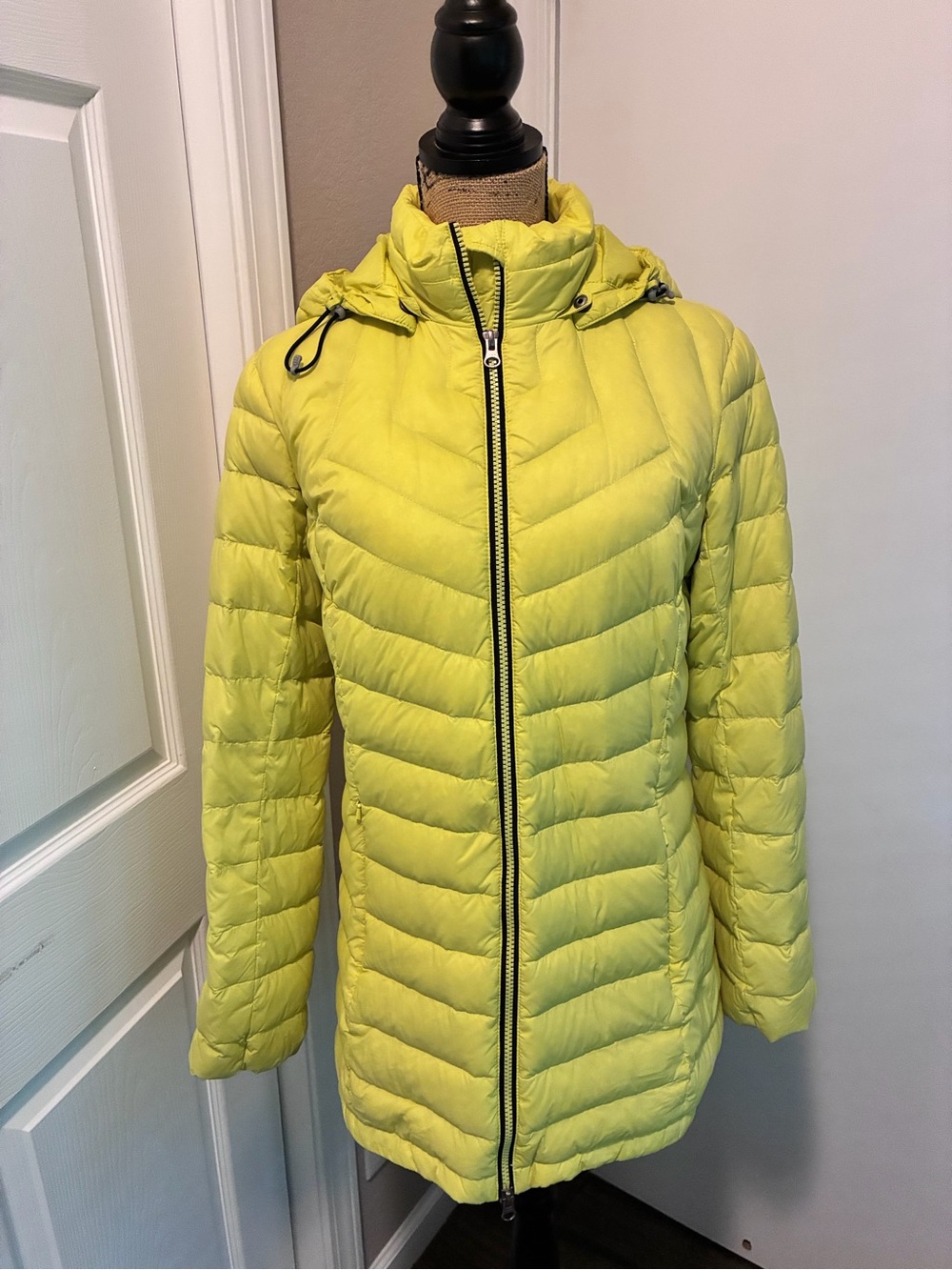 Lands' End Lightweight Quilted Hooded Puffer - Lemon